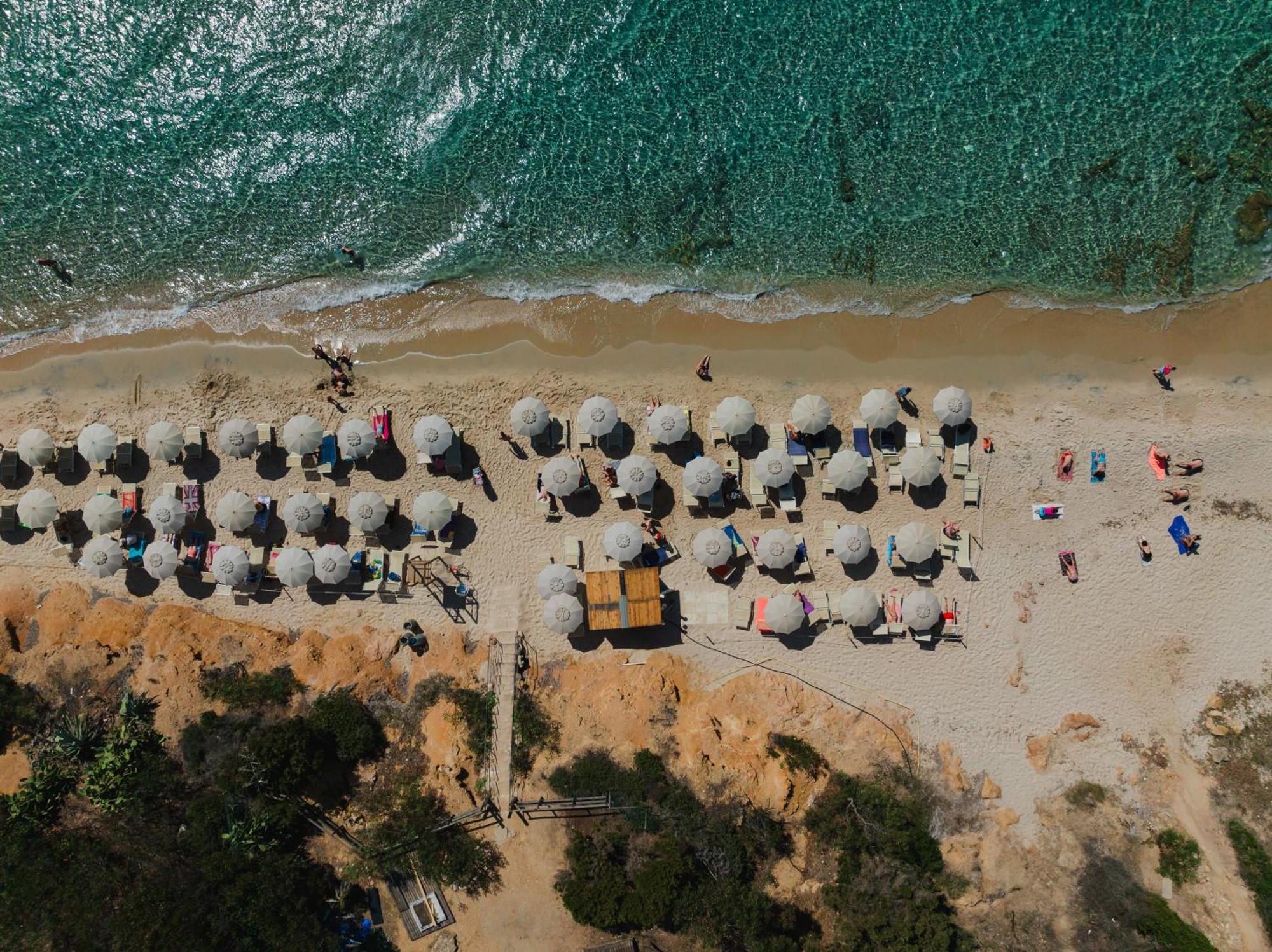 Amareclub Rocca Dorada Hotel Santa Margherita di Pula Bagian luar foto