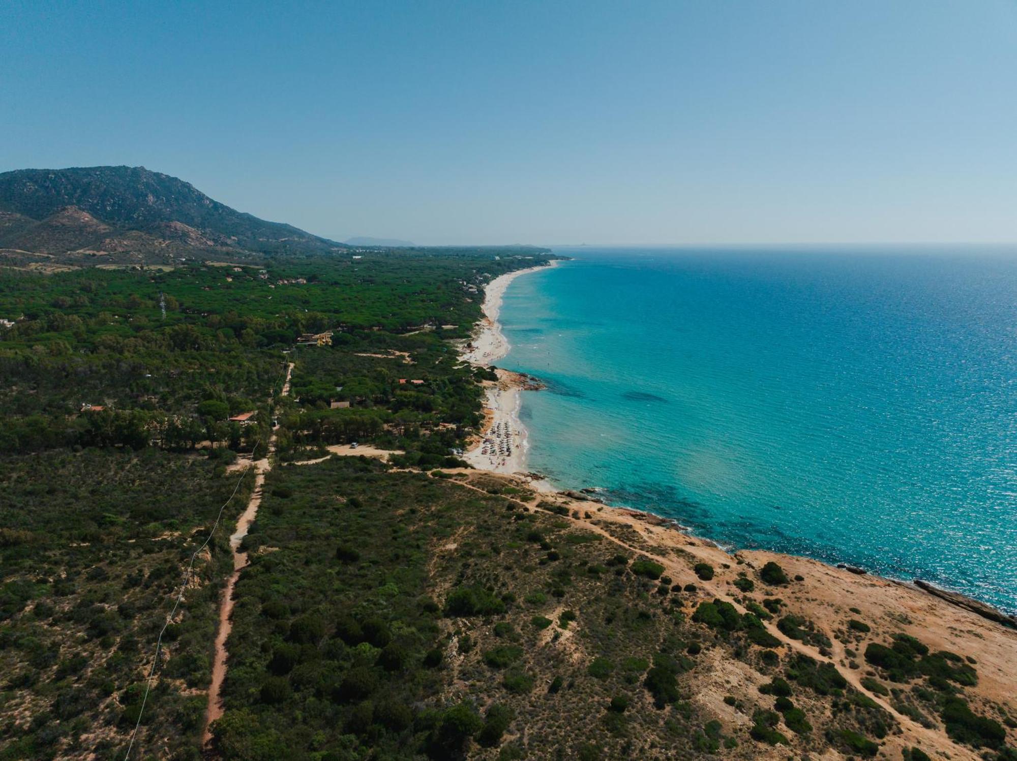 Amareclub Rocca Dorada Hotel Santa Margherita di Pula Bagian luar foto